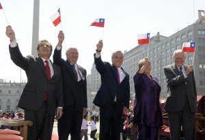 Izamiento_de_la_Gran_Bandera_Nacional_-_Presidentes_de_Chile